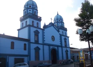 Santa Iglesia Parroquial de Nirgua, municipio Nirgua, estado Yaracuy, Venezuela. Fuente: Wikimedia Commons. CC-BY-NC-ND 4.0